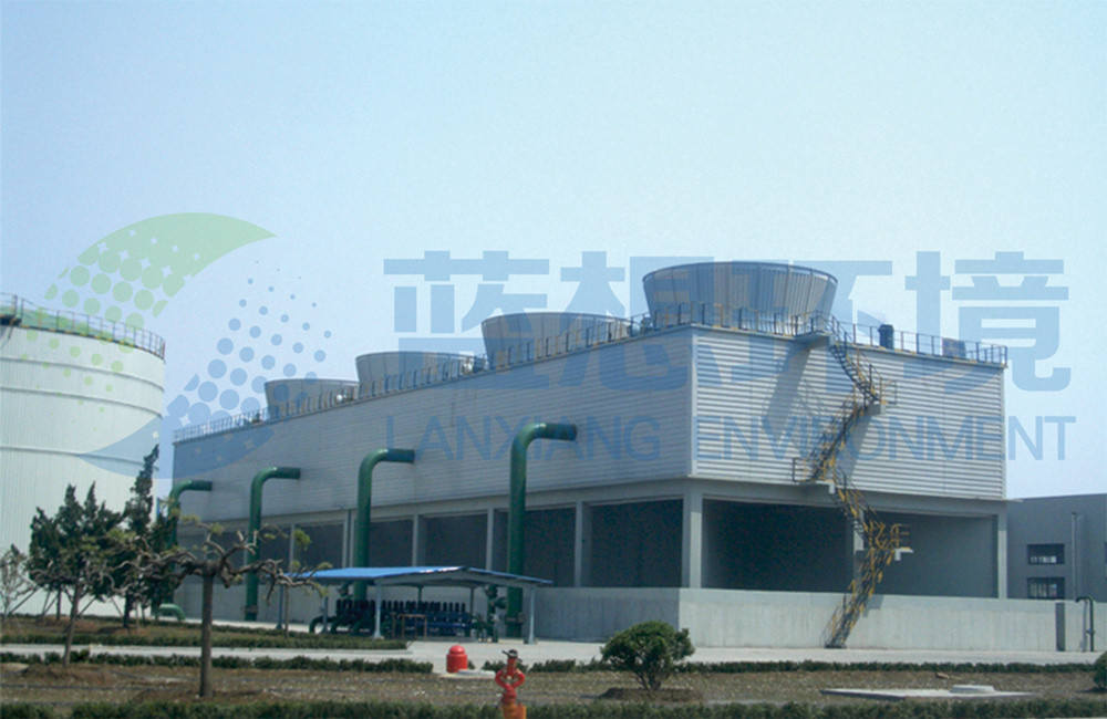 冷却塔十字隔墙对冷却性能的影响